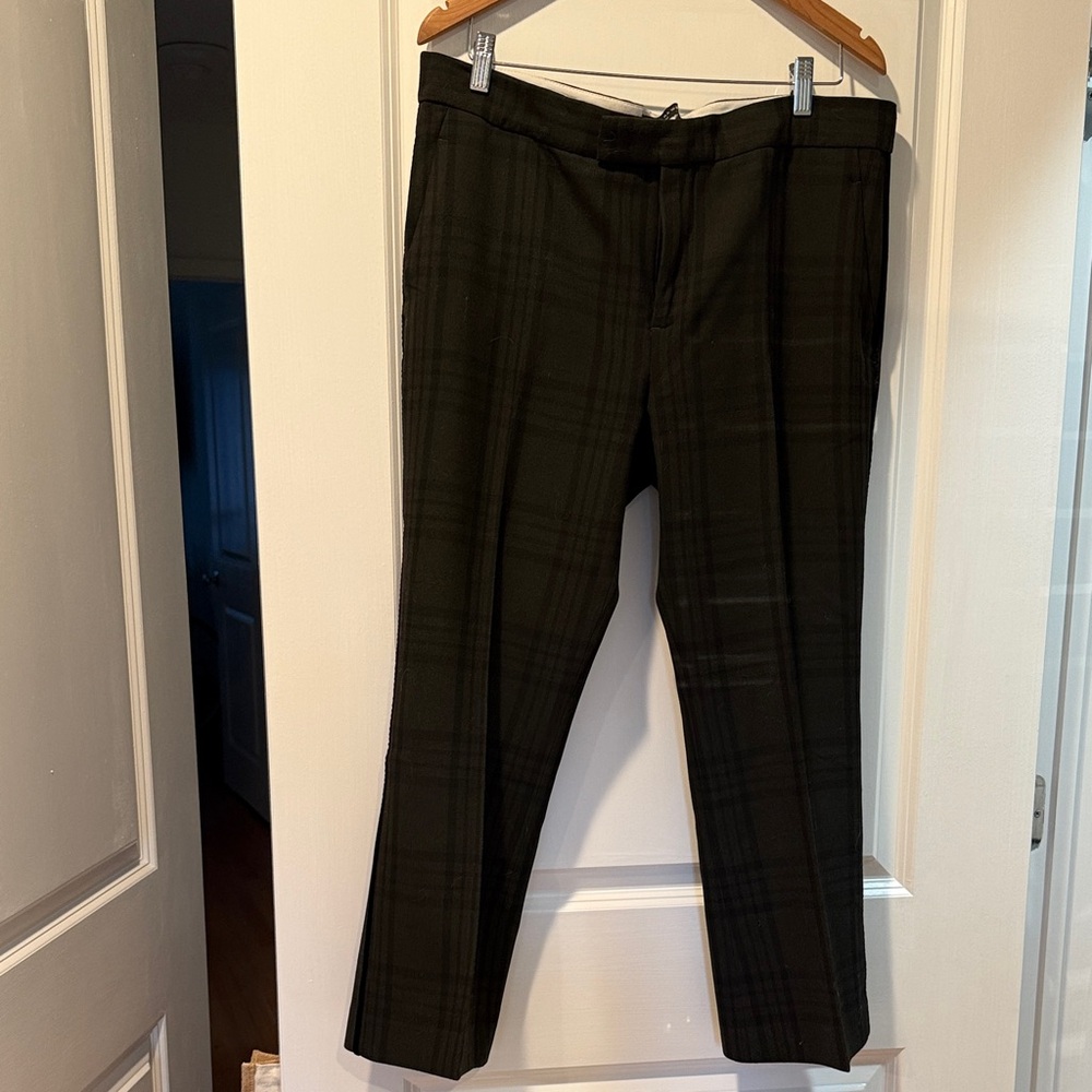 Zara Green and Black Plaid Women's Cropped Trousers w/velvet stripe